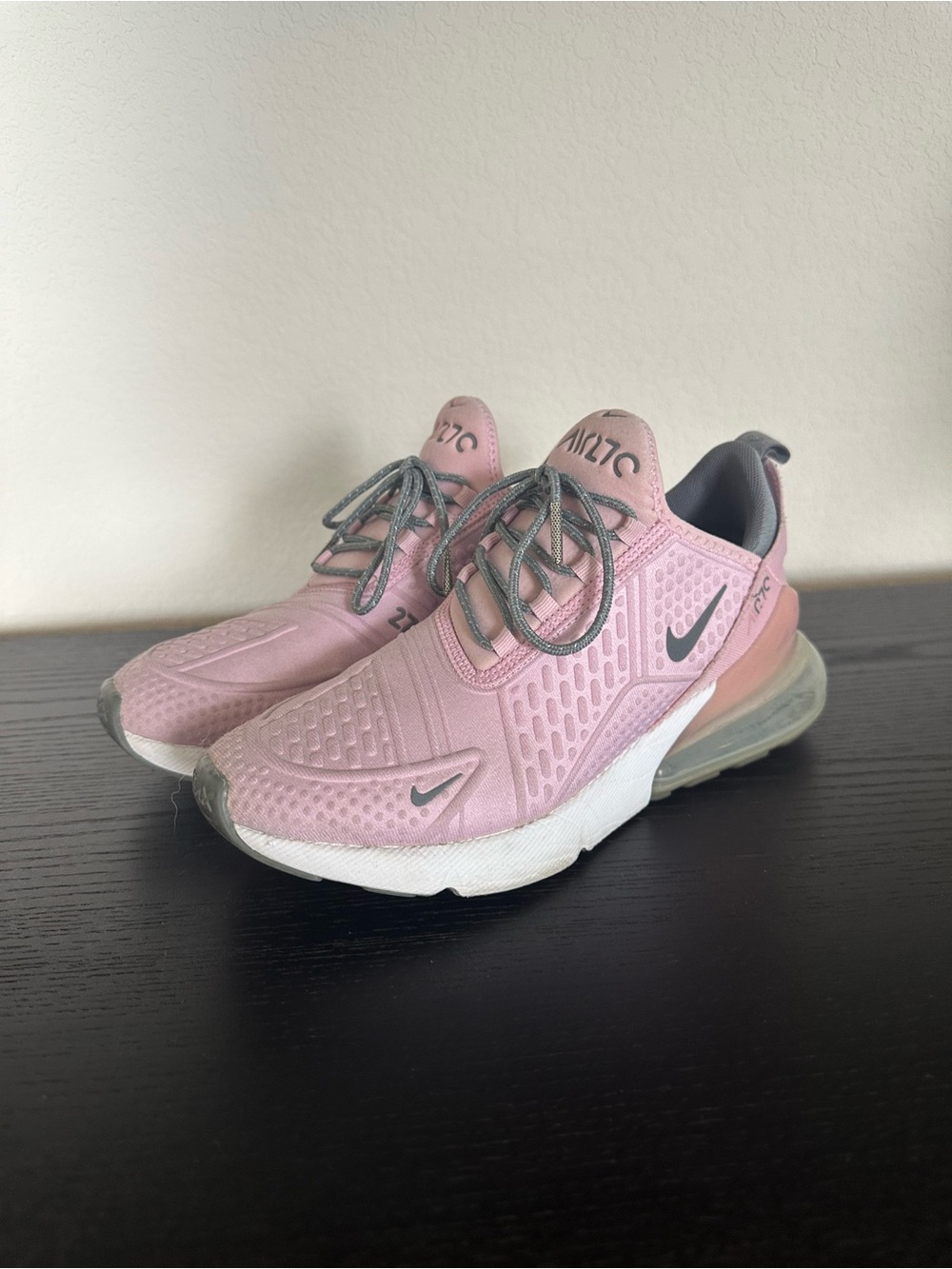Nike Pink Air Max 270 Women’s 7.5